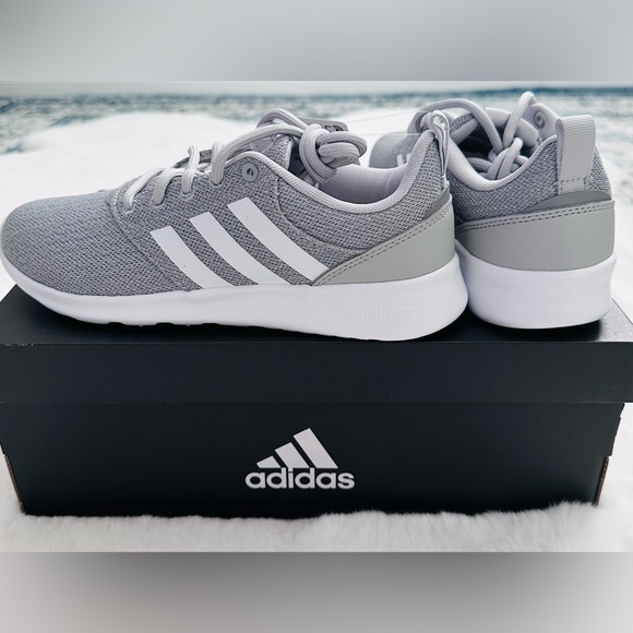 Adidas  Ladies' QT Racer 2.0 Sneaker
Item  1665329 - Picture 11 of 11